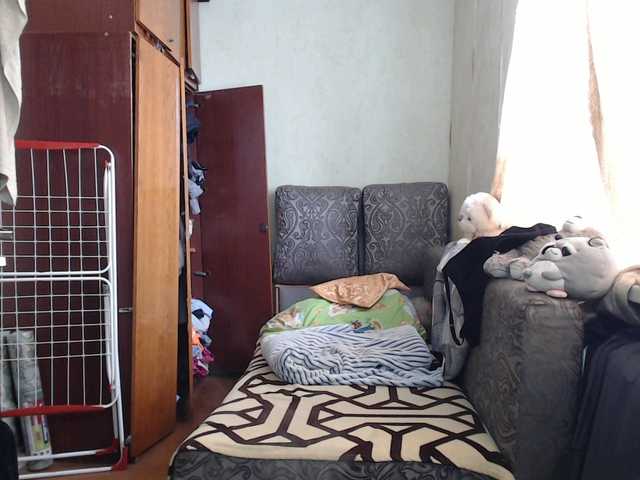 BustyBlondy's BongaCams show and profile