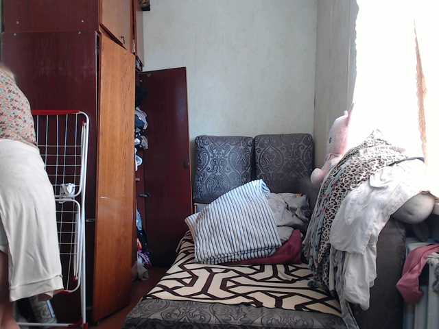 BustyBlondy's BongaCams show and profile