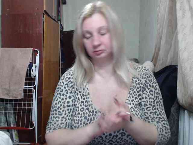 BustyBlondy Live Webcam on BongaCams