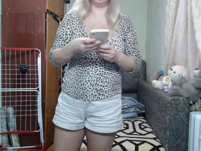 BustyBlondy BustyBlondy