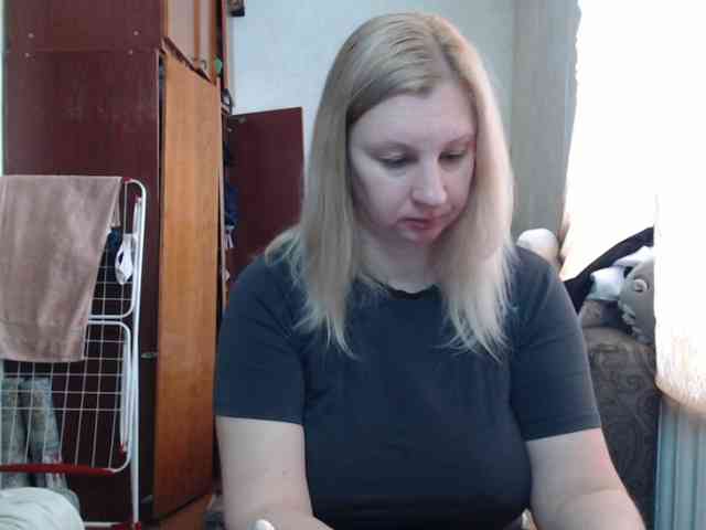 BustyBlondy BustyBlondy