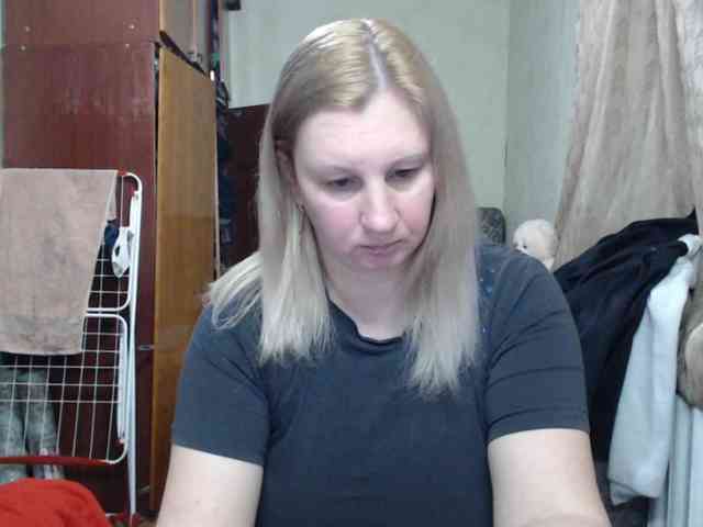 BustyBlondy BustyBlondy