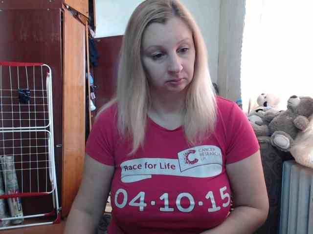 BustyBlondy BustyBlondy