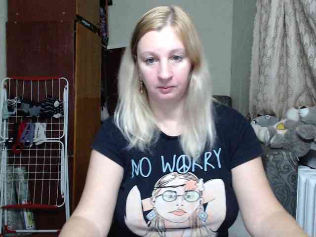 BustyBlondy BustyBlondy