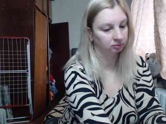 BustyBlondy BustyBlondy