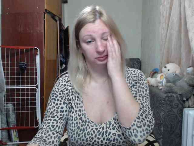 BustyBlondy BustyBlondy