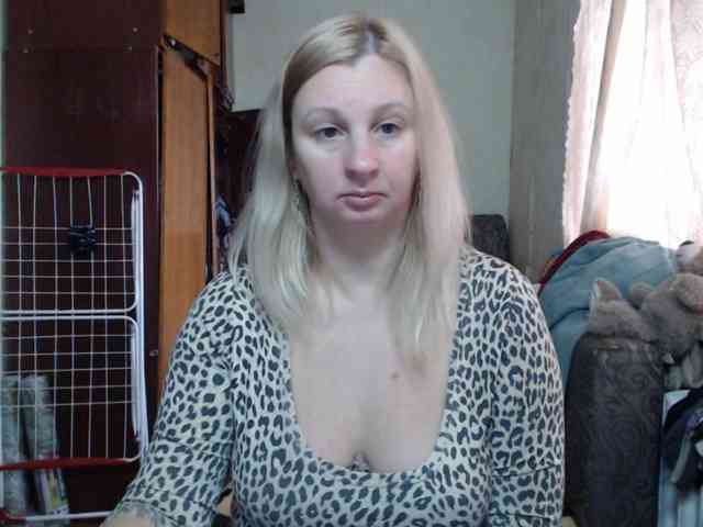 BustyBlondy BustyBlondy