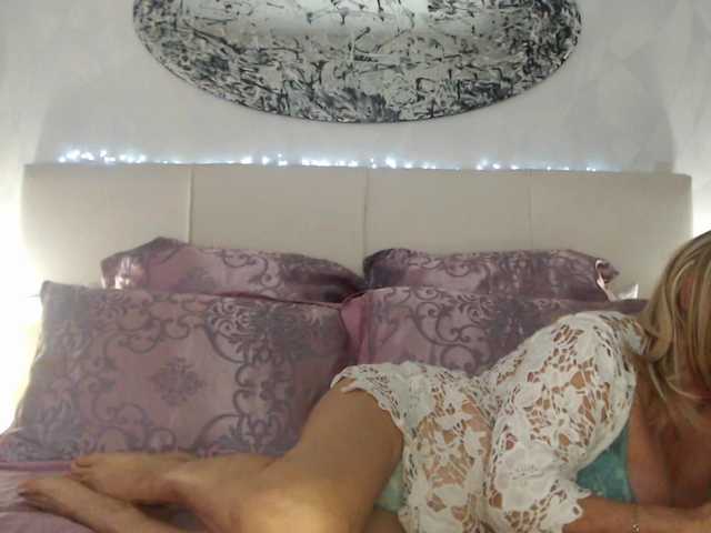 SamantaBlondy webcam