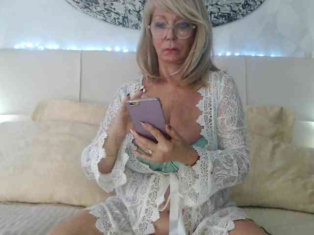 SamantaBlondy webcam