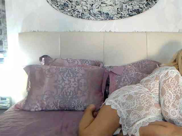 SamantaBlondy webcam