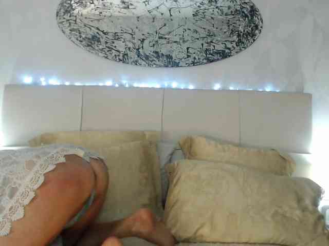 SamantaBlondy webcam