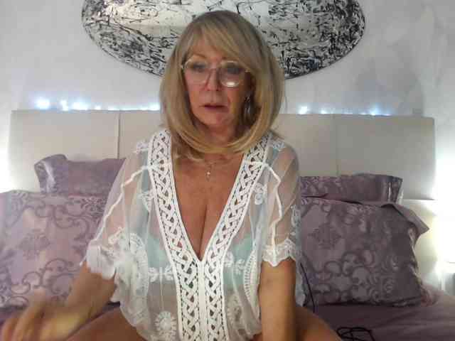 SamantaBlondy webcam