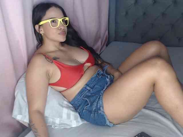 Sexybbianca webcam