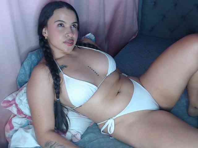 Sexybbianca webcam