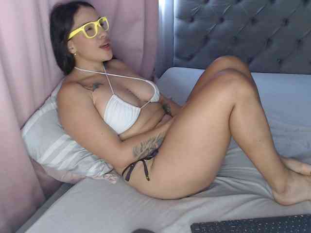 Sexybbianca webcam