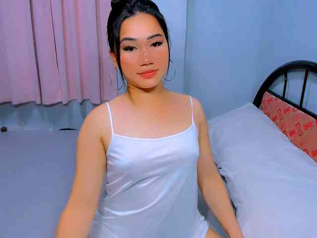 GIRLwithCOCK Live Webcam on BongaCams