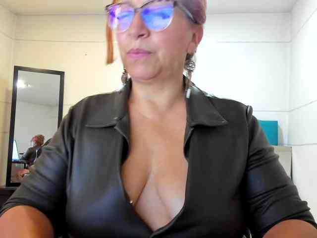 valerysweett1 webcam