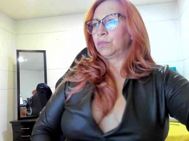 valerysweett1 valerysweett1