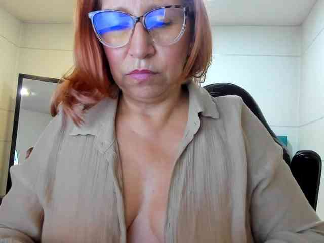 valerysweett1 webcam