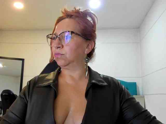 valerysweett1 webcam