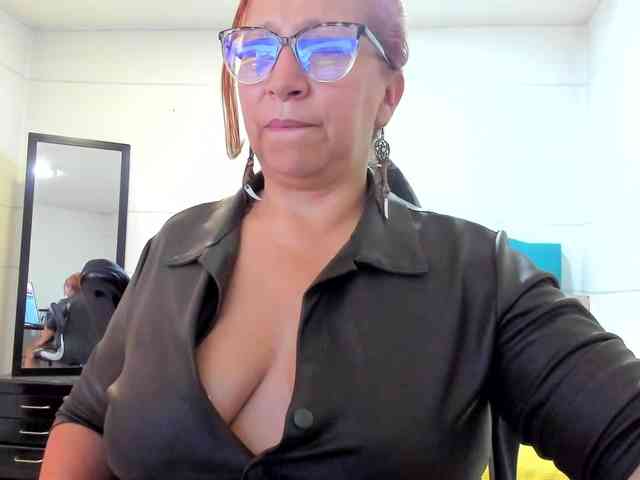 valerysweett1 webcam