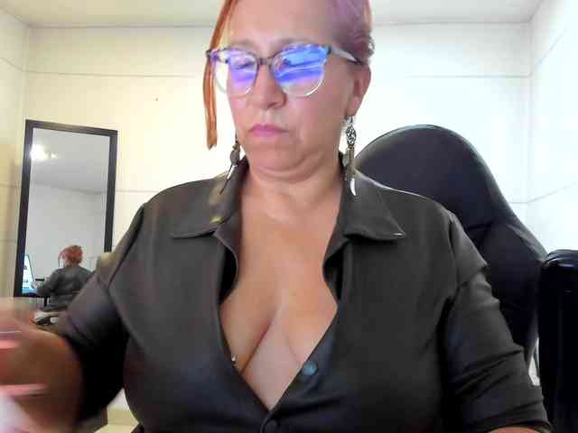 valerysweett1 webcam