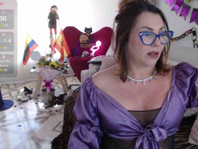 Myrnasexxx webcam