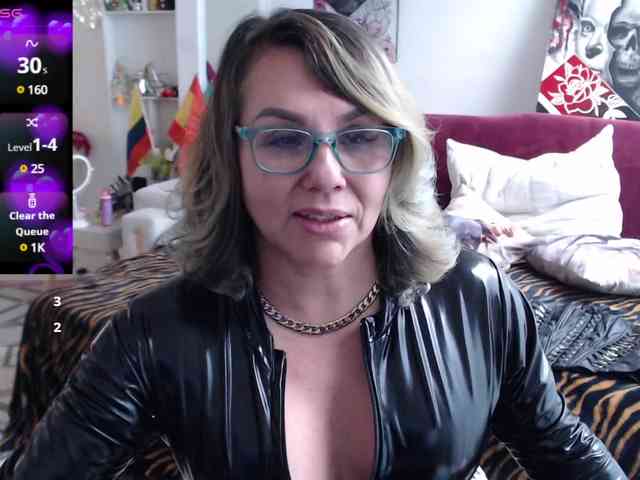 Myrnasexxx webcam