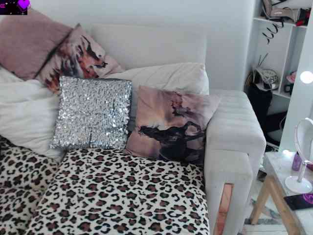 Myrnasexxx Live Webcam on BongaCams