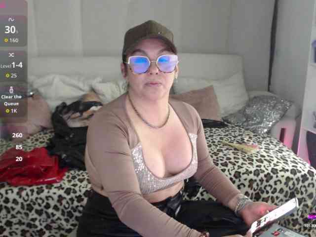 Myrnasexxx bongacams