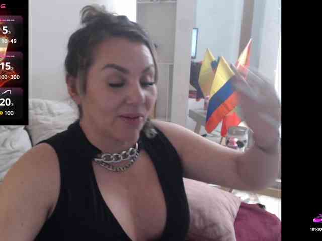 Myrnasexxx webcam