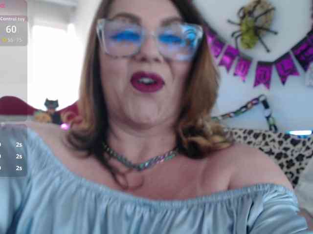 Myrnasexxx webcam