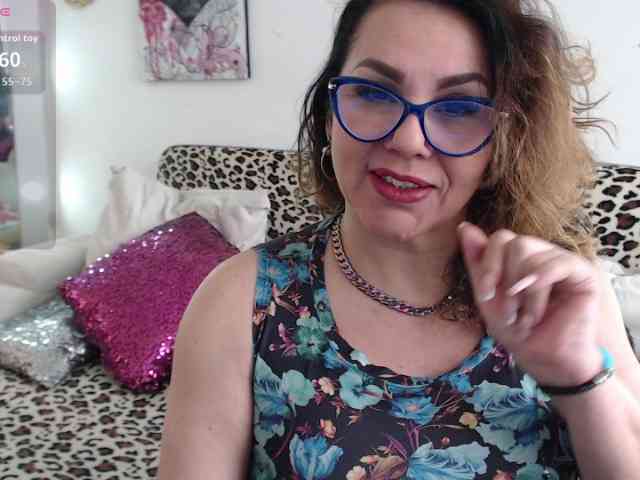 Myrnasexxx Live Webcam on BongaCams