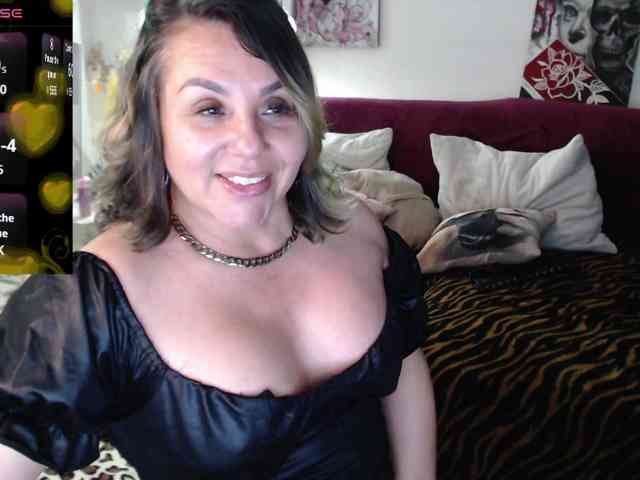Myrnasexxx webcam