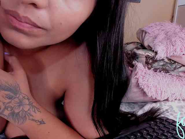 _aleja_foxx webcam