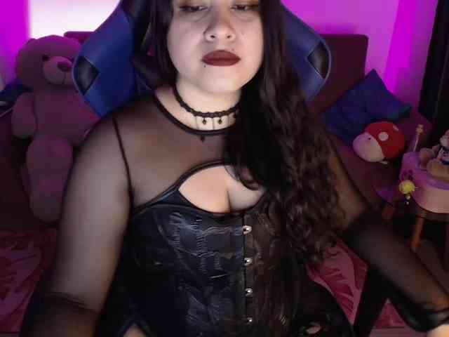 LauraHo webcam
