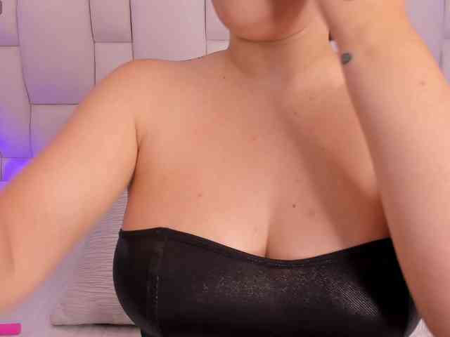 IrinaSilver webcam