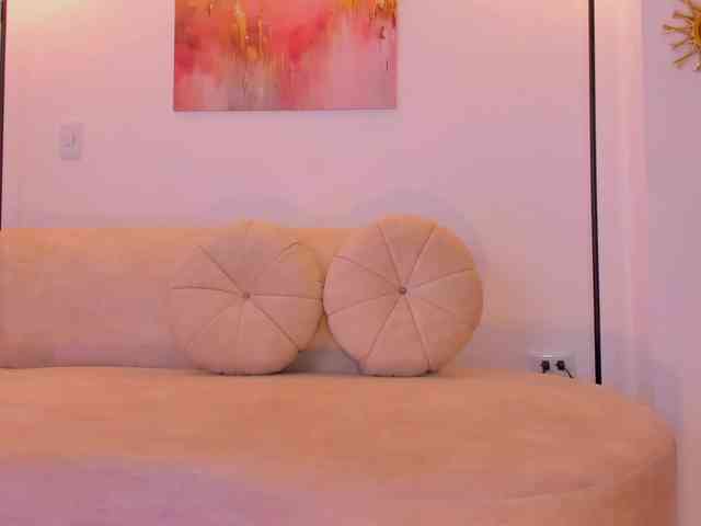 MariamRivera webcam