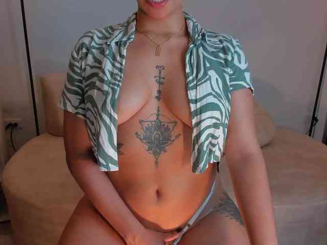 MariamRivera webcam