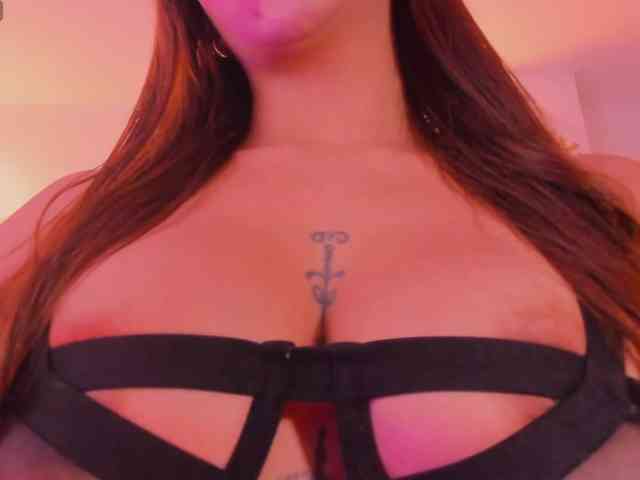 MariamRivera webcam