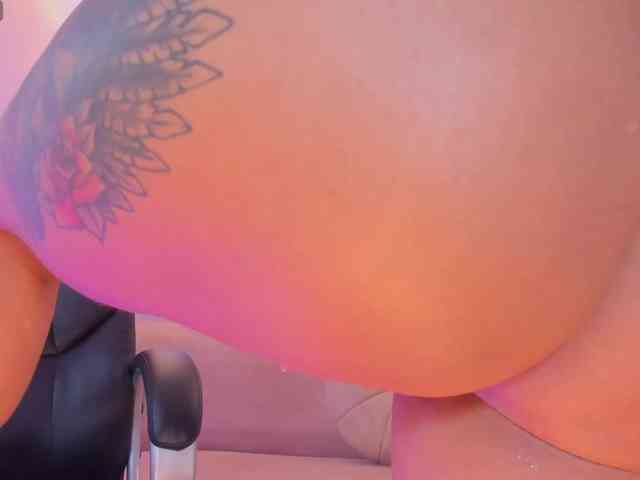 MariamRivera webcam