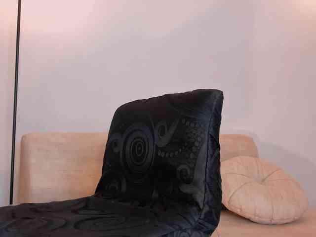 MariamRivera webcam