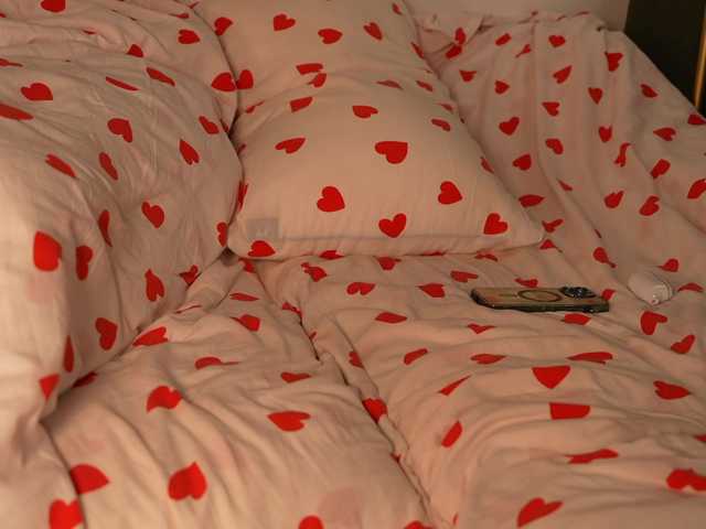 Persona-Kim's BongaCams show and profile