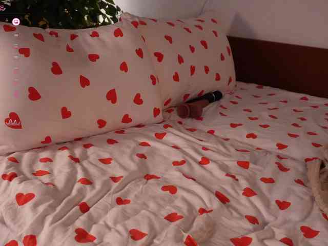 Persona-Kim Live Webcam on BongaCams