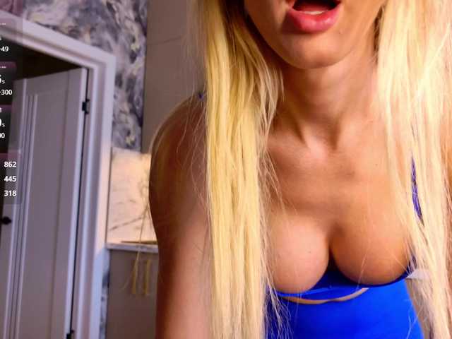 SEXPARAA's BongaCams show and profile