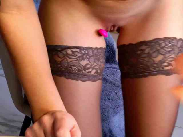 NESSA_DEVIL webcam