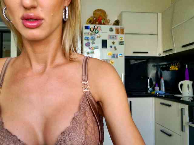 NESSA_DEVIL webcam