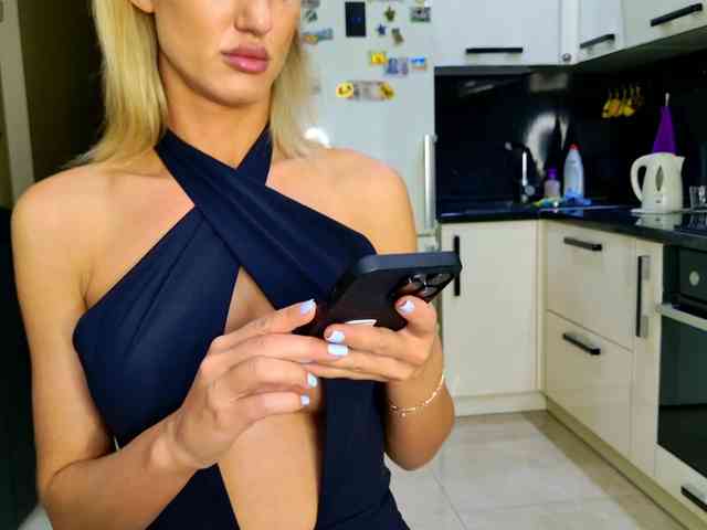 NESSA_DEVIL webcam