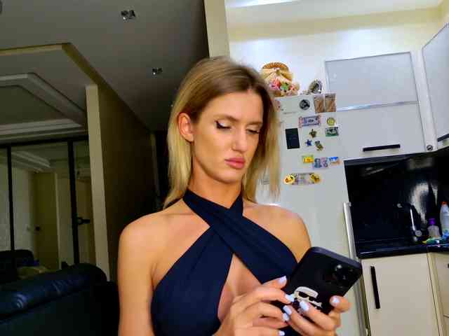 NESSA_DEVIL webcam