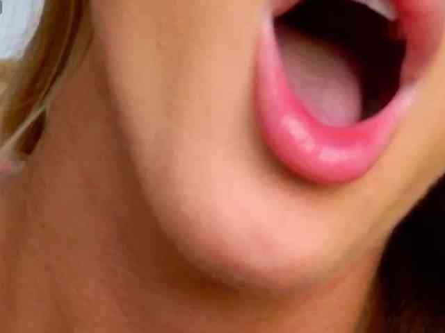 NESSA_DEVIL webcam